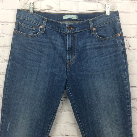 Levi's 515 Jeans Women’s Sz 14 Boot Cut Mid Rise Med Wash Distressed Flap Pocket - Picture 3 of 12